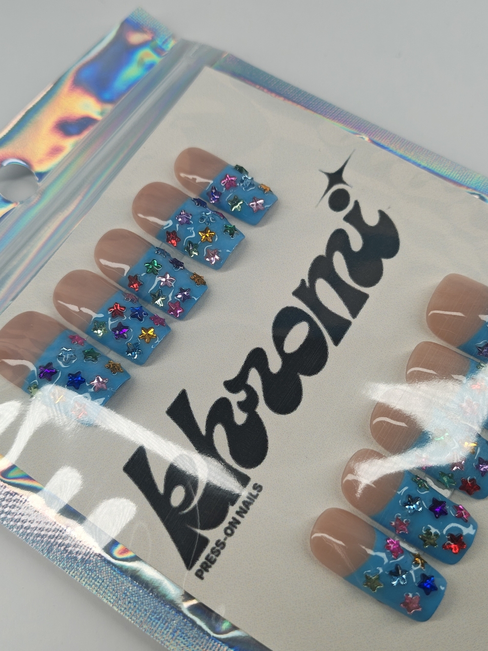 Faye's Star French Nails From Euphoria - Picture 2 of 5